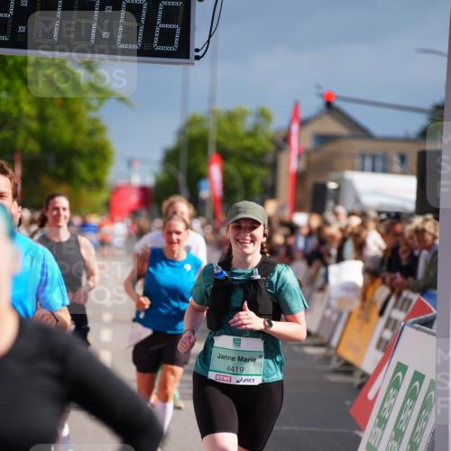 20.09.2026 - PSD Bank Halbmarathon LAZAROV Photography http://msf.ph/oto/10535968 20.09.2026 12:17:05 Ziel 1562, 1759, 1988, 2006, 2117, 2248, 2325, 2535, 3000, 3231, 4059, 4211, 4419, 4477 meine-sportfotos.de