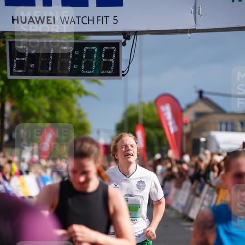 20.09.2026 - PSD Bank Halbmarathon LAZAROV Photography http://msf.ph/oto/10536014 20.09.2026 12:17:09 Ziel 1562, 1759, 1988, 2006, 2117, 2248, 2325, 3000, 4059, 4211, 4419, 4477 meine-sportfotos.de