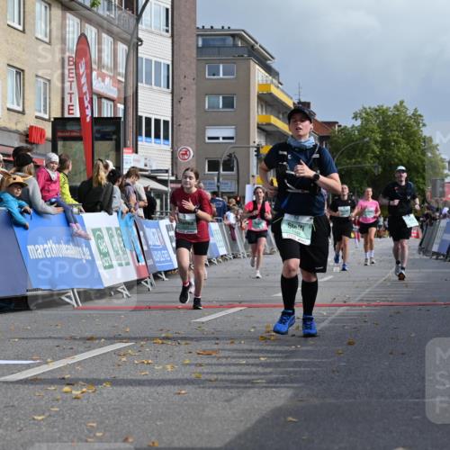20.09.2026 - PSD Bank Halbmarathon J. Mangold http://msf.ph/oto/10536057 20.09.2026 12:26:27 Ziel 1113, 1231, 1345, 1471, 1844, 2039, 2858, 2871, 3821, 4427, 4584 meine-sportfotos.de