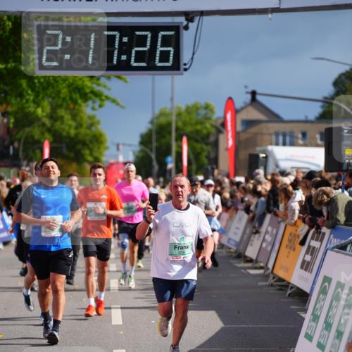 20.09.2026 - PSD Bank Halbmarathon LAZAROV Photography http://msf.ph/oto/10536066 20.09.2026 12:17:26 Ziel 1475, 2062, 2199, 3013, 3684, 4256 meine-sportfotos.de