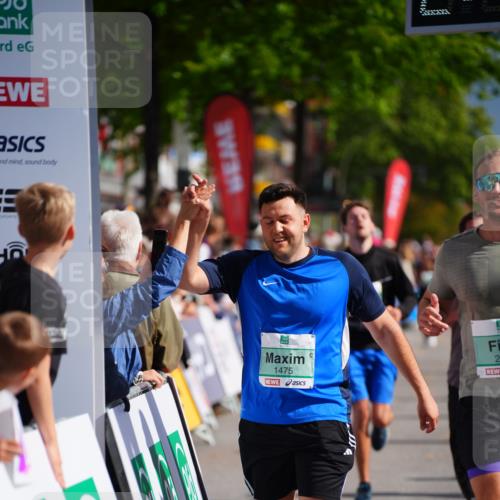 20.09.2026 - PSD Bank Halbmarathon LAZAROV Photography http://msf.ph/oto/10536115 20.09.2026 12:17:29 Ziel 1475, 1603, 2062, 2199, 2236, 2795, 2901, 3013, 3233, 3684, 4256 meine-sportfotos.de