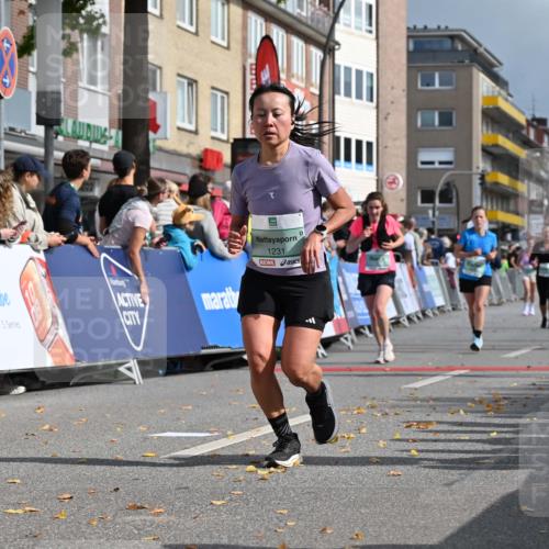 20.09.2026 - PSD Bank Halbmarathon J. Mangold http://msf.ph/oto/10536128 20.09.2026 12:26:31 Ziel 1113, 1231, 1345, 1471, 1738, 1844, 2021, 2039, 2858, 2871, 3821, 4427 meine-sportfotos.de
