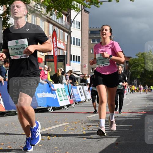 20.09.2026 - PSD Bank Halbmarathon J. Mangold http://msf.ph/oto/10536182 20.09.2026 12:26:36 Ziel 1113, 1231, 1345, 1471, 1738, 2021, 2039, 2538, 2858, 3821, 4427 meine-sportfotos.de