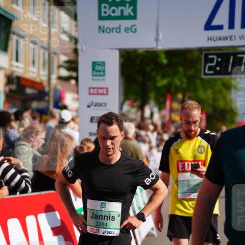 20.09.2026 - PSD Bank Halbmarathon LAZAROV Photography http://msf.ph/oto/10536257 20.09.2026 12:17:39 Ziel 1603, 1731, 2236, 2284, 2391, 2795, 2901, 3233, 4051, 4088, 4771 meine-sportfotos.de