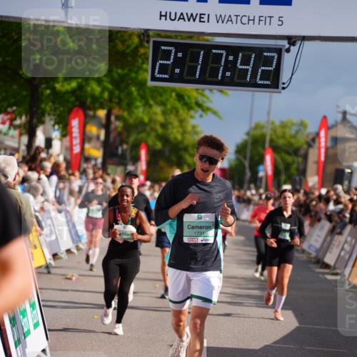 20.09.2026 - PSD Bank Halbmarathon LAZAROV Photography http://msf.ph/oto/10536281 20.09.2026 12:17:41 Ziel 1731, 2284, 2391, 2555, 3086, 3502, 4051, 4088, 4258, 4771 meine-sportfotos.de