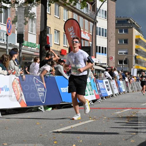 20.09.2026 - PSD Bank Halbmarathon J. Mangold http://msf.ph/oto/10536443 20.09.2026 12:27:18 Ziel 1186, 2279, 2444, 2839, 4193 meine-sportfotos.de