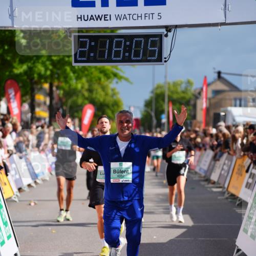 20.09.2026 - PSD Bank Halbmarathon LAZAROV Photography http://msf.ph/oto/10536478 20.09.2026 12:18:05 Ziel 1352, 1613, 1868, 2435, 2653, 3258, 4082, 4171 meine-sportfotos.de