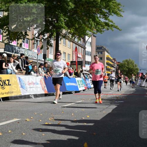 20.09.2026 - PSD Bank Halbmarathon J. Mangold http://msf.ph/oto/10536482 20.09.2026 12:27:31 Ziel 2444, 2943, 3564, 3947, 4003, 4187, 4242, 4244, 4264, 4792 meine-sportfotos.de