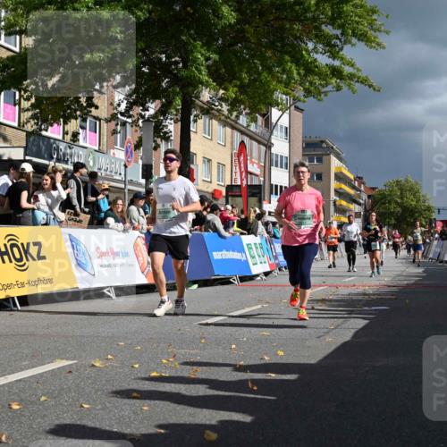 20.09.2026 - PSD Bank Halbmarathon J. Mangold http://msf.ph/oto/10536484 20.09.2026 12:27:31 Ziel 2444, 2943, 3564, 3947, 4003, 4187, 4242, 4244, 4264, 4792 meine-sportfotos.de