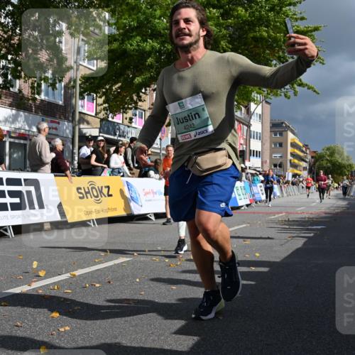 20.09.2026 - PSD Bank Halbmarathon J. Mangold http://msf.ph/oto/10536535 20.09.2026 12:27:40 Ziel 1517, 2427, 3564, 3947, 4187, 4242, 4244 meine-sportfotos.de