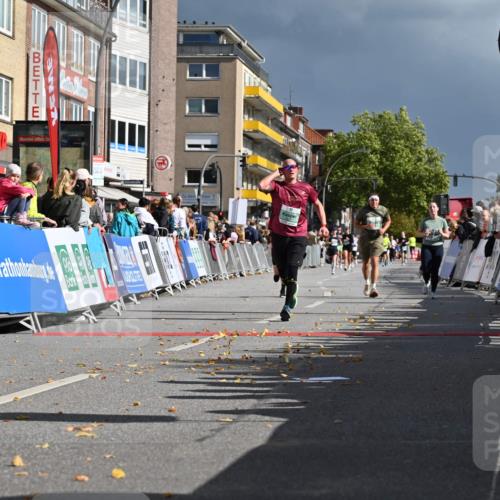 20.09.2026 - PSD Bank Halbmarathon J. Mangold http://msf.ph/oto/10536549 20.09.2026 12:27:43 Ziel 1517, 2427, 3594, 3947, 4187, 4242, 4244, 4586, 4587 meine-sportfotos.de