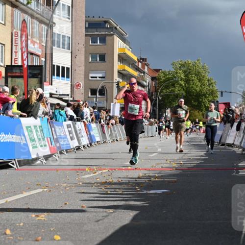20.09.2026 - PSD Bank Halbmarathon J. Mangold http://msf.ph/oto/10536552 20.09.2026 12:27:44 Ziel 1517, 2427, 3594, 3947, 4242, 4244, 4586, 4587 meine-sportfotos.de