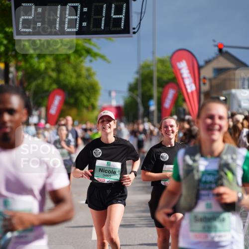 20.09.2026 - PSD Bank Halbmarathon LAZAROV Photography http://msf.ph/oto/10536560 20.09.2026 12:18:14 Ziel 2435, 2653, 3258, 3331, 3361, 3463, 4171, 4300, 4582 meine-sportfotos.de