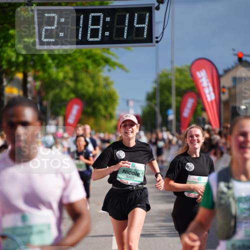 20.09.2026 - PSD Bank Halbmarathon LAZAROV Photography http://msf.ph/oto/10536563 20.09.2026 12:18:14 Ziel 2435, 2653, 3258, 3331, 3361, 3463, 4171, 4300, 4582 meine-sportfotos.de