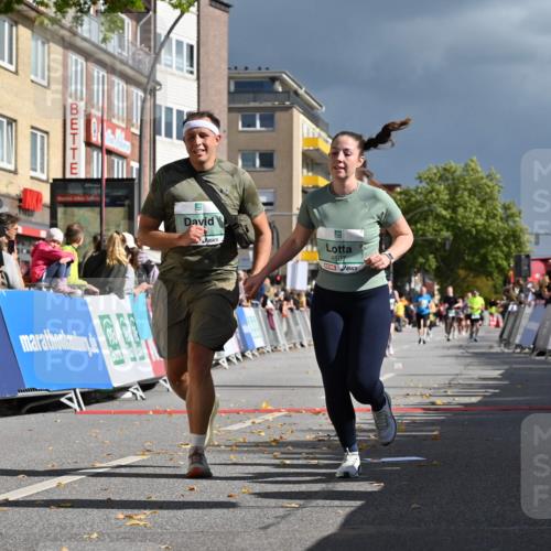 20.09.2026 - PSD Bank Halbmarathon J. Mangold http://msf.ph/oto/10536603 20.09.2026 12:27:51 Ziel 2427, 3594, 4586, 4587 meine-sportfotos.de