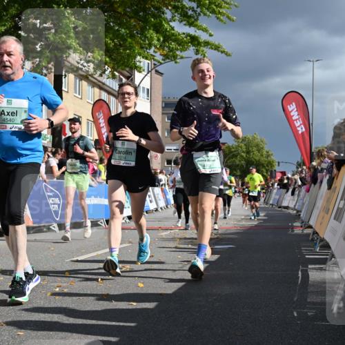 20.09.2026 - PSD Bank Halbmarathon J. Mangold http://msf.ph/oto/10536649 20.09.2026 12:28:08 Ziel 1214, 1367, 1421, 2172, 2717, 3958, 3959, 4412, 4455, 4540, 4557 meine-sportfotos.de