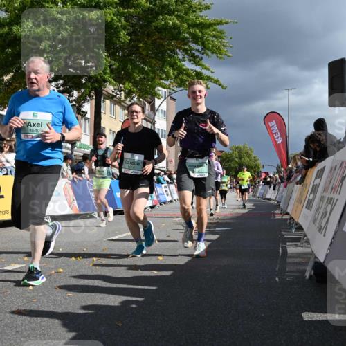20.09.2026 - PSD Bank Halbmarathon J. Mangold http://msf.ph/oto/10536650 20.09.2026 12:28:08 Ziel 1214, 1367, 1421, 2172, 2717, 3958, 3959, 4412, 4455, 4540, 4557 meine-sportfotos.de