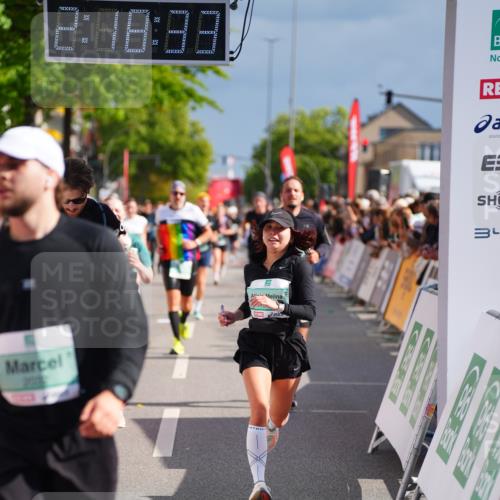 20.09.2026 - PSD Bank Halbmarathon LAZAROV Photography http://msf.ph/oto/10536655 20.09.2026 12:18:32 Ziel 1011, 2032, 2413, 2628, 3806, 4049, 4159, 4370 meine-sportfotos.de