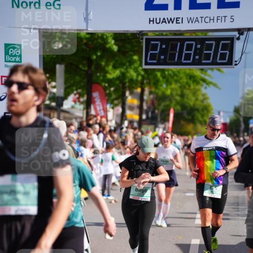 20.09.2026 - PSD Bank Halbmarathon LAZAROV Photography http://msf.ph/oto/10536693 20.09.2026 12:18:35 Ziel 1011, 1270, 2032, 2413, 2628, 2867, 3409, 3806, 3875, 4049, 4159, 4370 meine-sportfotos.de