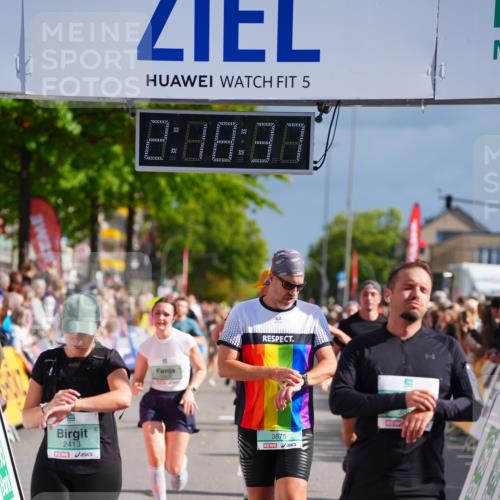 20.09.2026 - PSD Bank Halbmarathon LAZAROV Photography http://msf.ph/oto/10536702 20.09.2026 12:18:36 Ziel 1011, 1270, 2032, 2121, 2413, 2628, 2867, 3084, 3409, 3806, 3875, 4049, 4159 meine-sportfotos.de