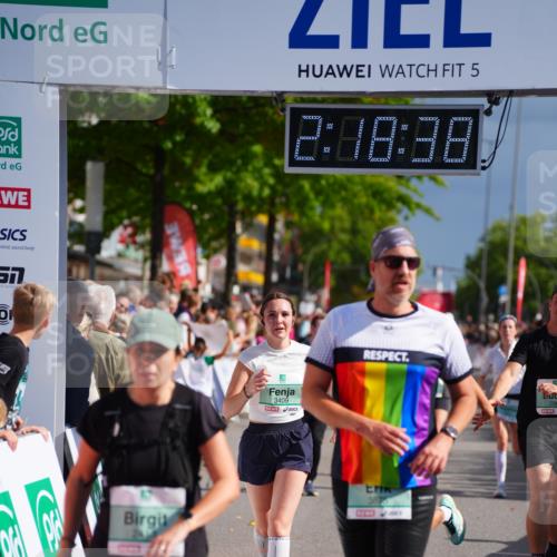 20.09.2026 - PSD Bank Halbmarathon LAZAROV Photography http://msf.ph/oto/10536717 20.09.2026 12:18:37 Ziel 1011, 1270, 2032, 2121, 2413, 2628, 2867, 3084, 3409, 3540, 3806, 3875, 4159 meine-sportfotos.de