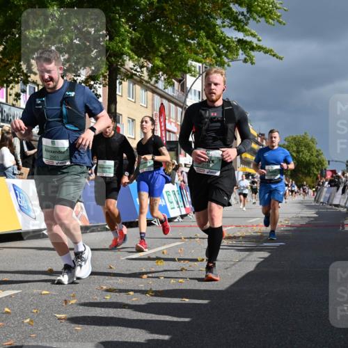 20.09.2026 - PSD Bank Halbmarathon J. Mangold http://msf.ph/oto/10536751 20.09.2026 12:28:30 Ziel 1117, 1307, 1434, 1938, 1974, 2126, 2277, 2731, 2849, 2961, 3907 meine-sportfotos.de