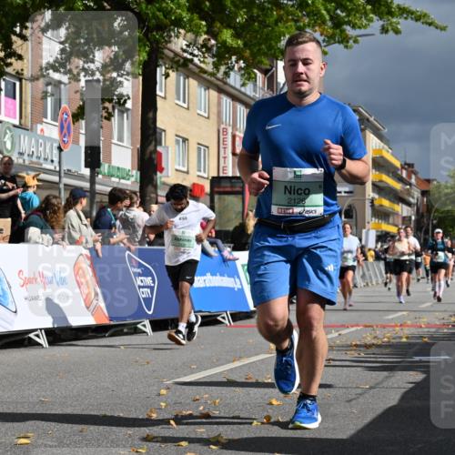 20.09.2026 - PSD Bank Halbmarathon J. Mangold http://msf.ph/oto/10536764 20.09.2026 12:28:33 Ziel 1307, 1349, 1434, 1938, 1974, 2126, 2731, 2849, 2961, 3032, 3925 meine-sportfotos.de