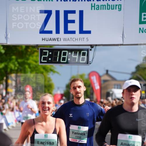 20.09.2026 - PSD Bank Halbmarathon LAZAROV Photography http://msf.ph/oto/10536772 20.09.2026 12:18:47 Ziel 1424, 1425, 1694, 1998, 2121, 2137, 2912, 3084, 3540, 3597, 3616, 3736 meine-sportfotos.de