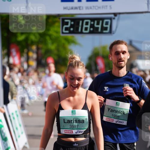 20.09.2026 - PSD Bank Halbmarathon LAZAROV Photography http://msf.ph/oto/10536783 20.09.2026 12:18:48 Ziel 1223, 1424, 1425, 1694, 1998, 2121, 2137, 2912, 3084, 3540, 3597, 3616, 3736 meine-sportfotos.de