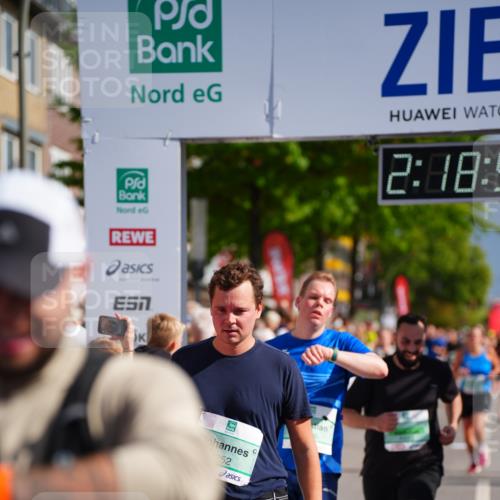 20.09.2026 - PSD Bank Halbmarathon LAZAROV Photography http://msf.ph/oto/10536834 20.09.2026 12:18:57 Ziel 1223, 1694, 2912, 2936, 3082, 3252, 3637, 3736, 4693 meine-sportfotos.de