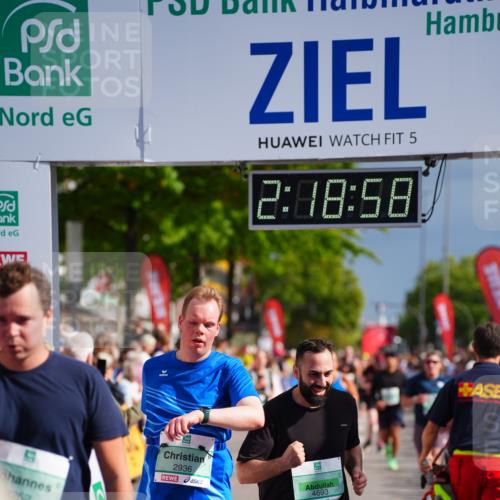 20.09.2026 - PSD Bank Halbmarathon LAZAROV Photography http://msf.ph/oto/10536840 20.09.2026 12:18:57 Ziel 1223, 1694, 2912, 2936, 3082, 3252, 3637, 3736, 4693 meine-sportfotos.de