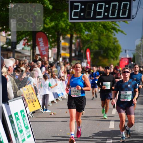20.09.2026 - PSD Bank Halbmarathon LAZAROV Photography http://msf.ph/oto/10536854 20.09.2026 12:18:59 Ziel 1223, 1694, 2812, 2936, 3082, 3252, 3384, 3637, 4693 meine-sportfotos.de