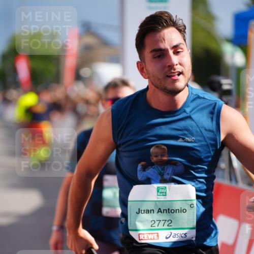 20.09.2026 - PSD Bank Halbmarathon LAZAROV Photography http://msf.ph/oto/10536911 20.09.2026 12:19:05 Ziel 1489, 2772, 2812, 2876, 2911, 3384, 3637, 3763, 4086, 4693 meine-sportfotos.de
