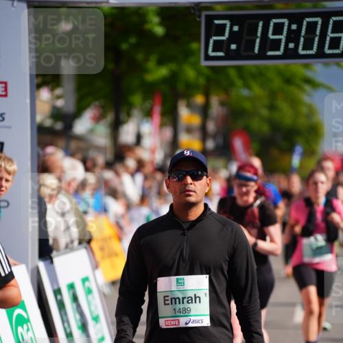 20.09.2026 - PSD Bank Halbmarathon LAZAROV Photography http://msf.ph/oto/10536913 20.09.2026 12:19:06 Ziel 1489, 2772, 2812, 2876, 2911, 3384, 3637, 3763, 4086, 4338 meine-sportfotos.de
