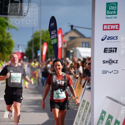 20.09.2026 - PSD Bank Halbmarathon LAZAROV Photography http://msf.ph/oto/10537011 20.09.2026 12:19:16 Ziel 1283, 1997, 2312, 2911, 3290, 3357, 3717, 3720, 4086, 4338 meine-sportfotos.de