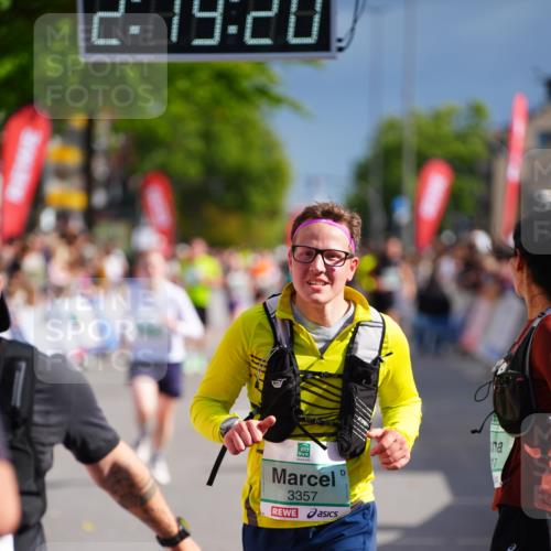 20.09.2026 - PSD Bank Halbmarathon LAZAROV Photography http://msf.ph/oto/10537055 20.09.2026 12:19:19 Ziel 1276, 1283, 1997, 2312, 3290, 3357, 3717, 3720 meine-sportfotos.de