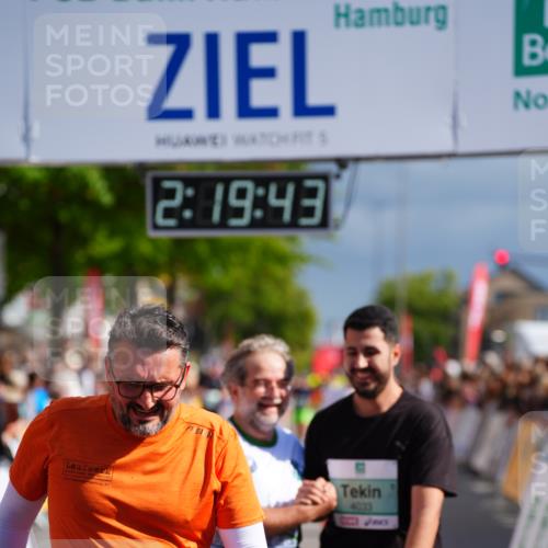 20.09.2026 - PSD Bank Halbmarathon LAZAROV Photography http://msf.ph/oto/10537224 20.09.2026 12:19:42 Ziel 1351, 1877, 2242, 3581, 3974, 4033, 4726, 4732 meine-sportfotos.de