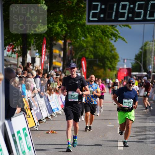 20.09.2026 - PSD Bank Halbmarathon LAZAROV Photography http://msf.ph/oto/10537265 20.09.2026 12:19:49 Ziel 3180, 3288, 4732 meine-sportfotos.de