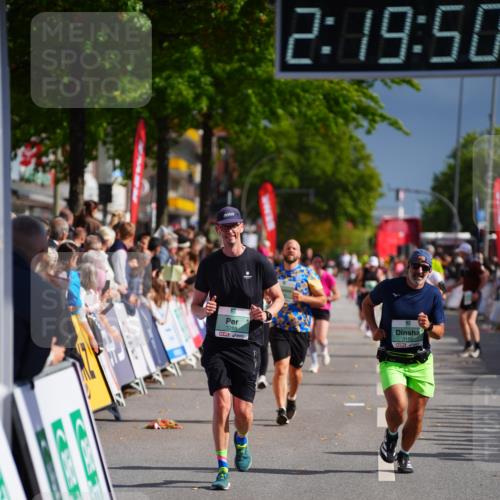 20.09.2026 - PSD Bank Halbmarathon LAZAROV Photography http://msf.ph/oto/10537270 20.09.2026 12:19:49 Ziel 3180, 3288, 4732 meine-sportfotos.de