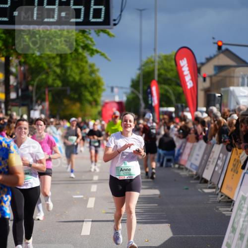 20.09.2026 - PSD Bank Halbmarathon LAZAROV Photography http://msf.ph/oto/10537355 20.09.2026 12:19:55 Ziel 1777, 2436, 2549, 3180, 3288 meine-sportfotos.de