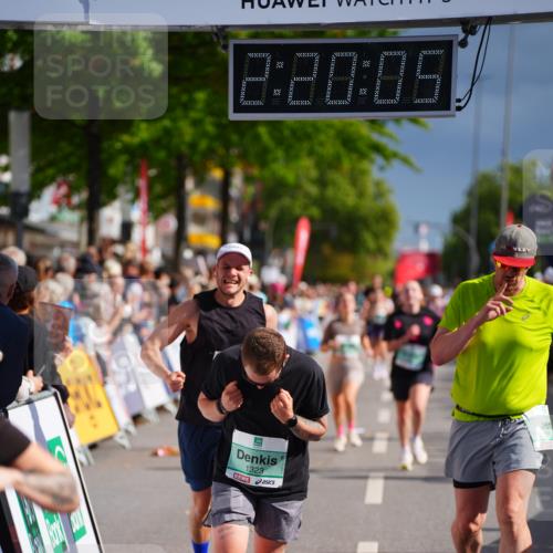 20.09.2026 - PSD Bank Halbmarathon LAZAROV Photography http://msf.ph/oto/10537443 20.09.2026 12:20:04 Ziel 1323, 1777, 2436, 2549, 2787, 3429, 3688, 3735, 4626 meine-sportfotos.de