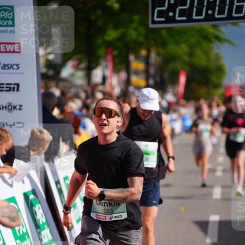 20.09.2026 - PSD Bank Halbmarathon LAZAROV Photography http://msf.ph/oto/10537451 20.09.2026 12:20:05 Ziel 1323, 1777, 2436, 2787, 3429, 3688, 3735, 4626 meine-sportfotos.de