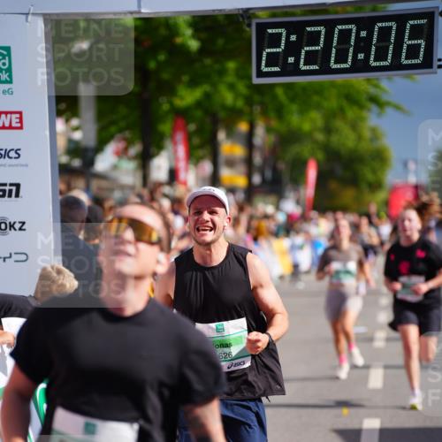 20.09.2026 - PSD Bank Halbmarathon LAZAROV Photography http://msf.ph/oto/10537457 20.09.2026 12:20:06 Ziel 1323, 2436, 2787, 3429, 3688, 3735, 4626 meine-sportfotos.de