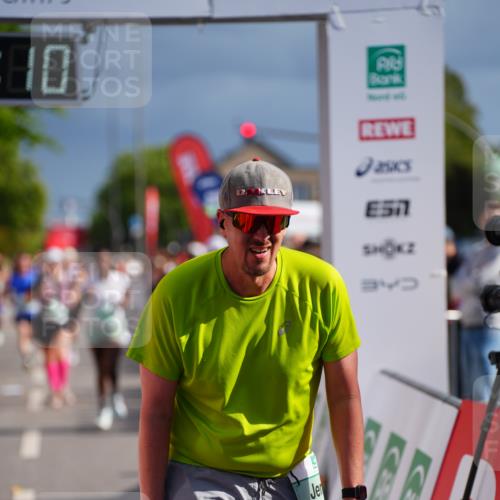 20.09.2026 - PSD Bank Halbmarathon LAZAROV Photography http://msf.ph/oto/10537536 20.09.2026 12:20:10 Ziel 1323, 2787, 3429, 3688, 3735, 4085, 4626, 4689 meine-sportfotos.de