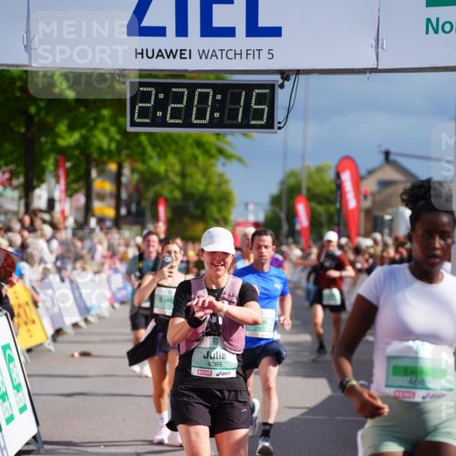 20.09.2026 - PSD Bank Halbmarathon LAZAROV Photography http://msf.ph/oto/10537587 20.09.2026 12:20:15 Ziel 1892, 2737, 2933, 3085, 3429, 3735, 4085, 4270, 4689 meine-sportfotos.de