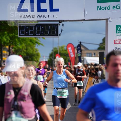 20.09.2026 - PSD Bank Halbmarathon LAZAROV Photography http://msf.ph/oto/10537626 20.09.2026 12:20:17 Ziel 1021, 1261, 1892, 2737, 2933, 3085, 4085, 4270, 4689 meine-sportfotos.de