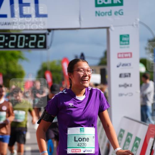 20.09.2026 - PSD Bank Halbmarathon LAZAROV Photography http://msf.ph/oto/10537688 20.09.2026 12:20:21 Ziel 1021, 1261, 1628, 1755, 1892, 2737, 2933, 3085, 4085, 4228, 4270, 4632, 4689 meine-sportfotos.de