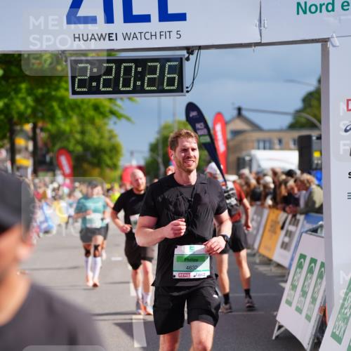 20.09.2026 - PSD Bank Halbmarathon LAZAROV Photography http://msf.ph/oto/10537749 20.09.2026 12:20:25 Ziel 1021, 1261, 1294, 1628, 1755, 1892, 3085, 3097, 4228, 4237, 4270, 4632 meine-sportfotos.de