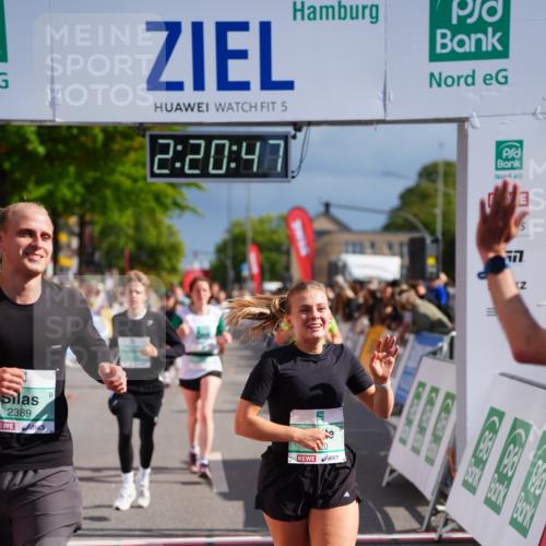 20.09.2026 - PSD Bank Halbmarathon LAZAROV Photography http://msf.ph/oto/10538129 20.09.2026 12:20:46 Ziel 1127, 2305, 2389, 2741, 3620, 3740, 4125, 4292 meine-sportfotos.de