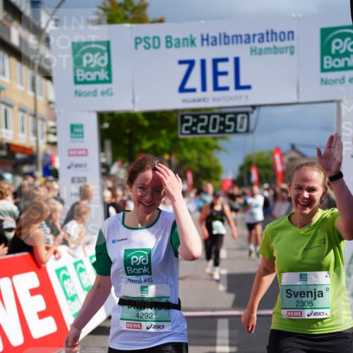 20.09.2026 - PSD Bank Halbmarathon LAZAROV Photography http://msf.ph/oto/10538230 20.09.2026 12:20:50 Ziel 1127, 1331, 2305, 2389, 3102, 3620, 3740, 4292, 4312 meine-sportfotos.de